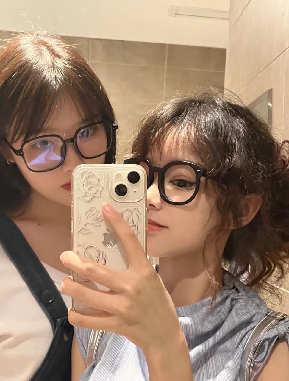 涉黄软件下载-黄色下载软件-可以免费看黄的软件-黄色下载大全